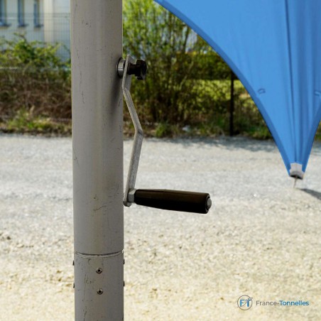 manivelle de tension de bâche bleu